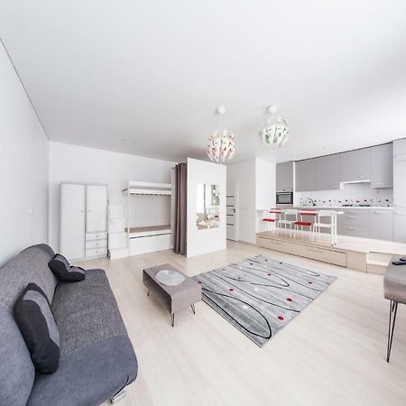 Sandra Apartamentai Каунас Екстер'єр фото