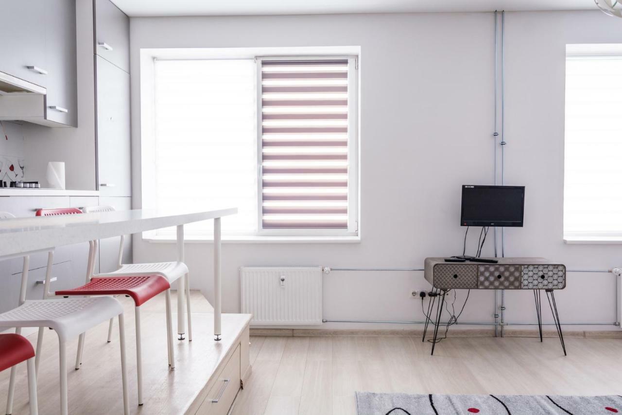 Sandra Apartamentai Каунас Екстер'єр фото